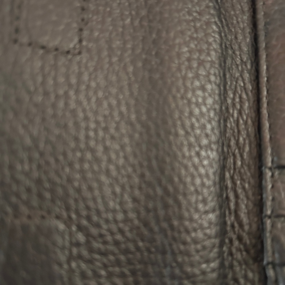 Sold
Brighton Brown Pebbled Leather ID Wallet with Silver Toggle Detail - Picture 14 of 14